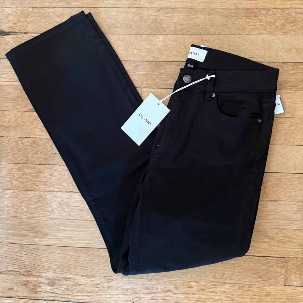 DL1961 Black Halle Straight Jeans 29” size 26 High rise Intrasculpt